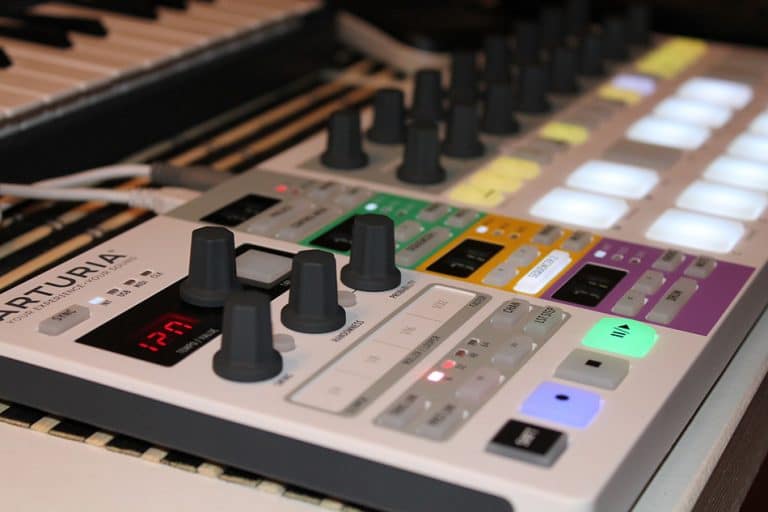 Cheap Synthesizers for Beginners What to Buy in 2020 iDesignSound