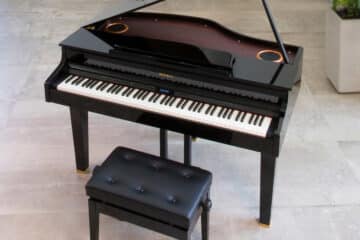 glass baby grand piano vst